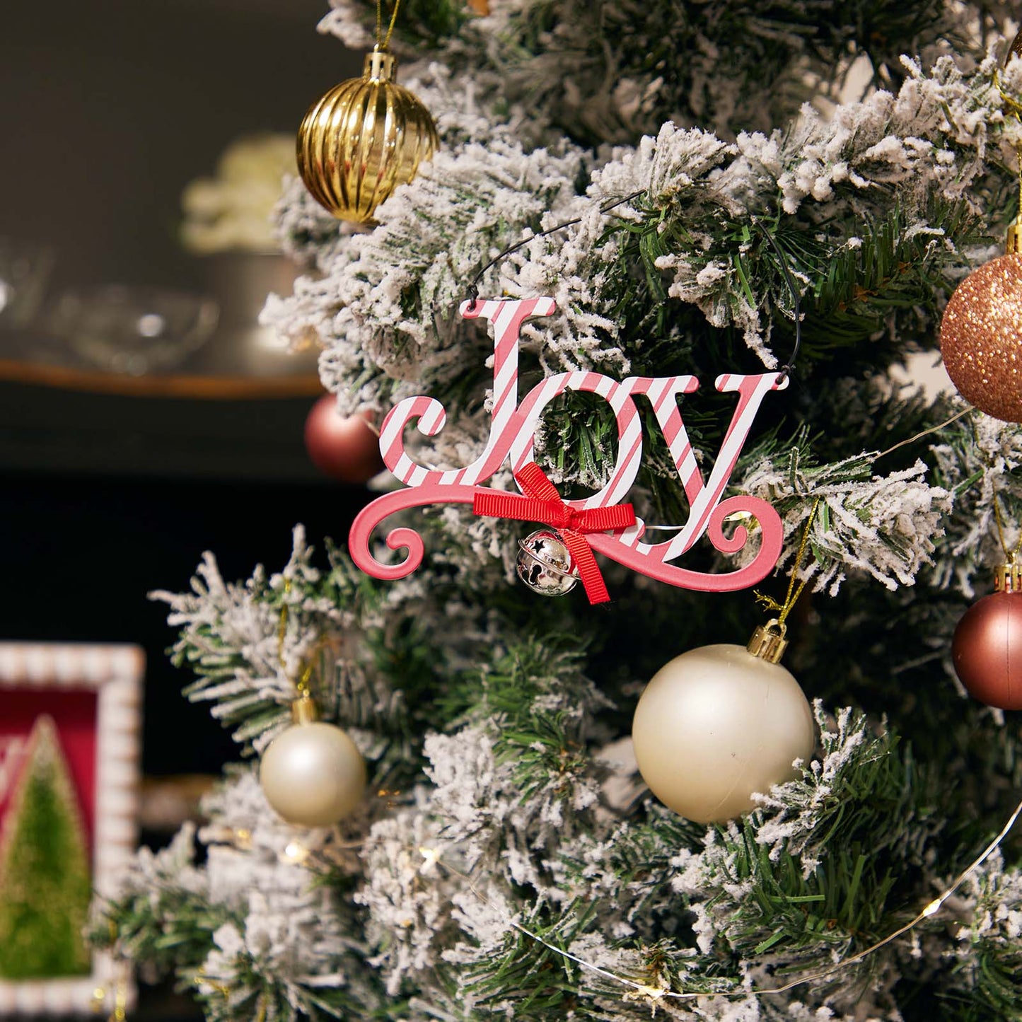 JX6194 |christmas decorations "Joy" Red Christmas Tree Ornament Christmas Decorations | 13.x2x10cm