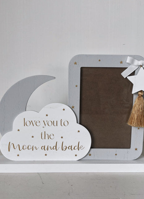 Charming 4x3 wooden baby photo frame featuring cloud, moon, and star decorations. A cute and versatile home decor piece, perfect for baby rooms or nurseries, and makes a thoughtful gift for new parents. 3
