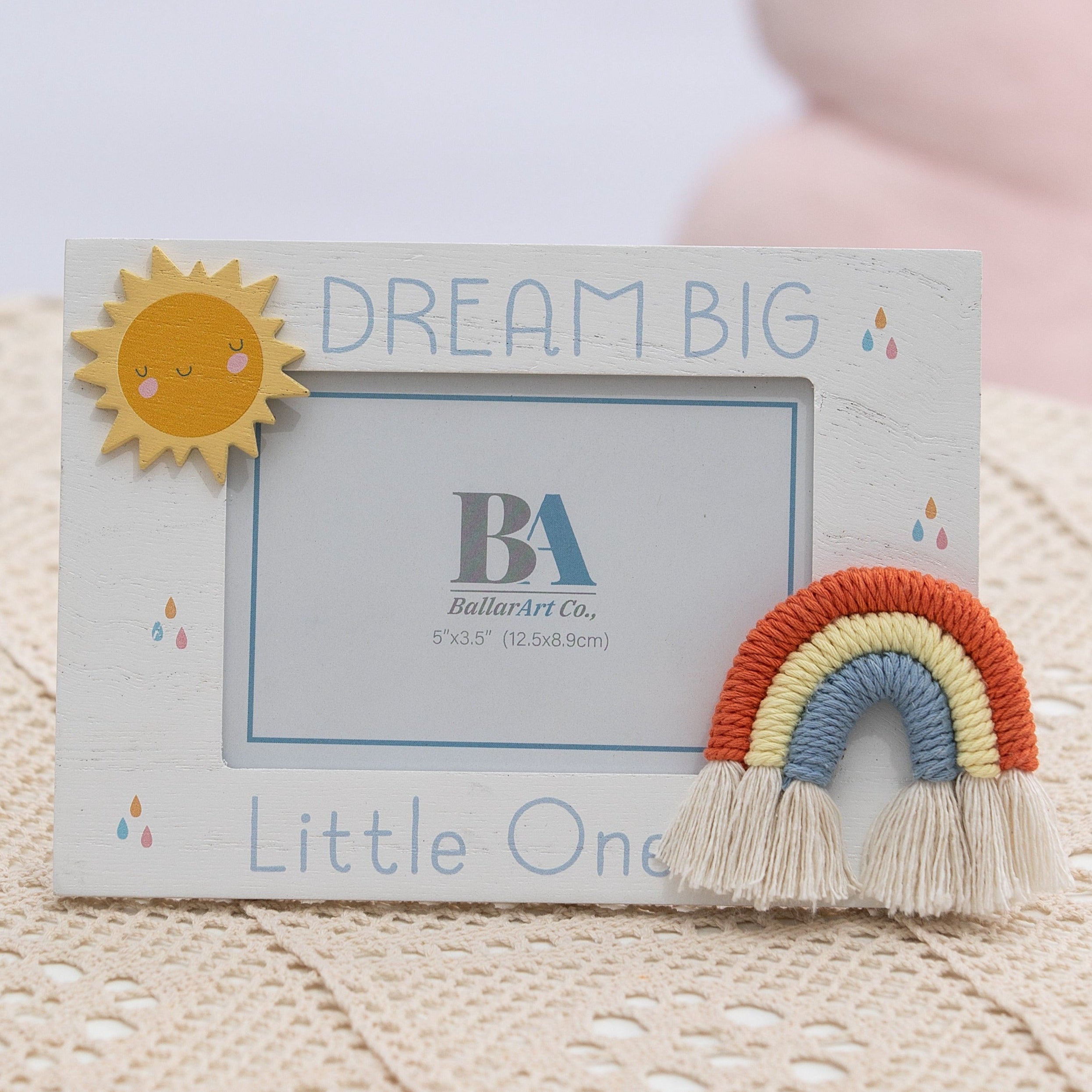 5x3.5 White wooden photo frame featuring cute cartoon sun and rainbow decorations. A charming and versatile home decor piece, perfect for adding a playful touch to any room or as a thoughtful gift. 1
