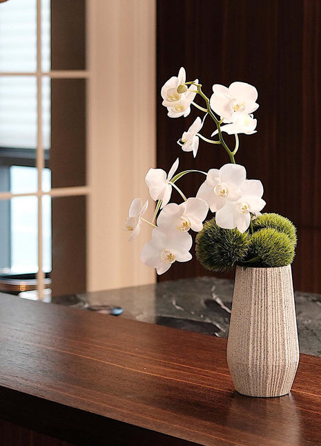 Light White Ceramic Bud Vase - Modern Nordic Style Speckled Table Centerpiece
