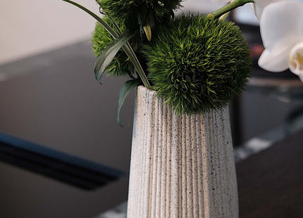 Light White Ceramic Bud Vase - Modern Nordic Style Speckled Table Centerpiece