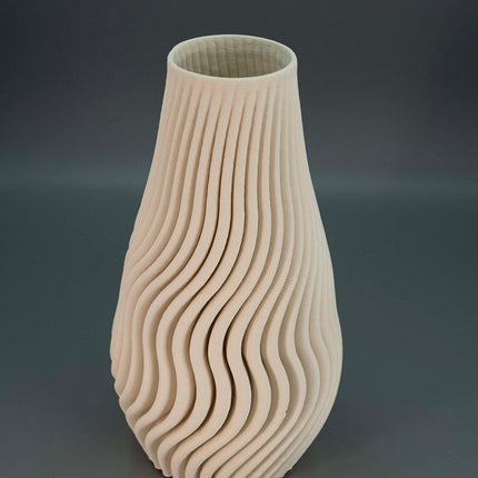 Aesthetic White Flower Vase – Unique Table Centrepiece Vase