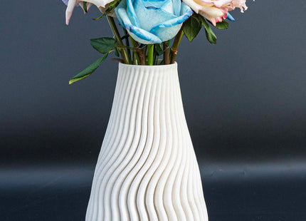 Aesthetic White Flower Vase – Unique Table Centrepiece Vase