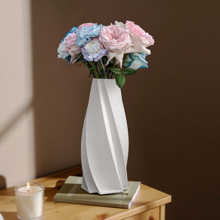 Aesthetic White Flower Vase – Modern Twisted Design Table Centrepiece