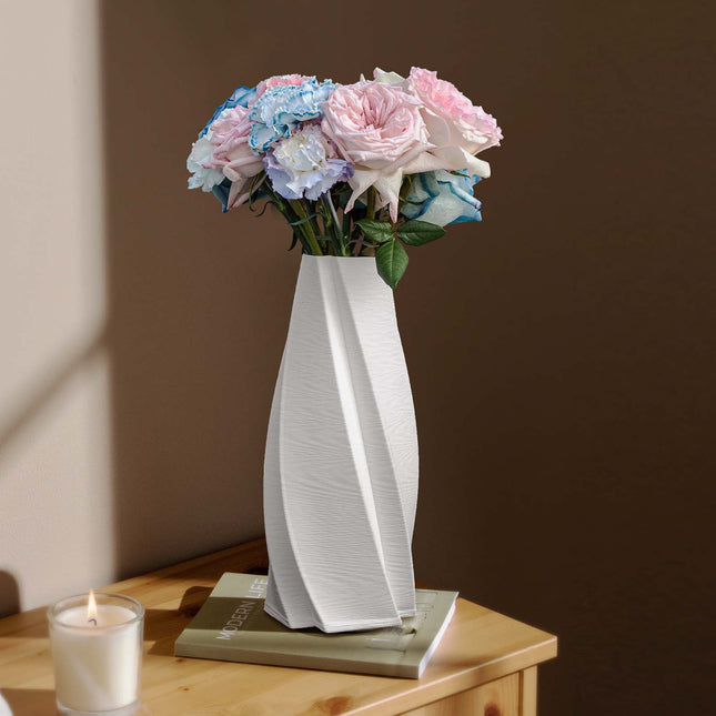 Aesthetic White Flower Vase – Modern Twisted Design Table Centrepiece