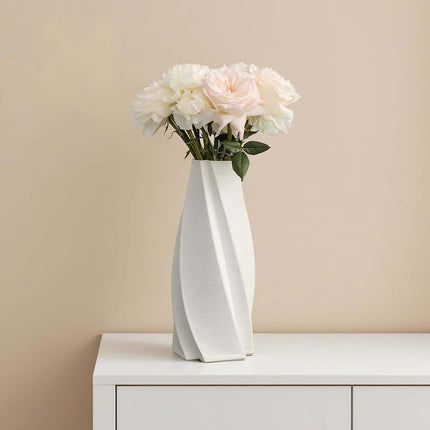 Aesthetic White Flower Vase – Modern Twisted Design Table Centrepiece