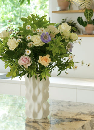WHITE FLOWER VASE