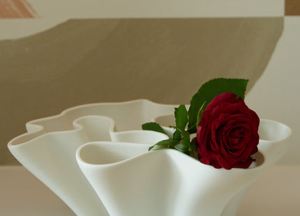 WHITE CERAMIC PLANTER