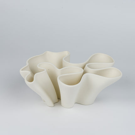 WHITE CERAMIC PLANTER