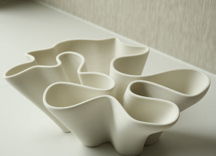 WHITE CERAMIC PLANTER