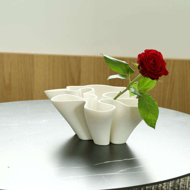 WHITE CERAMIC PLANTER