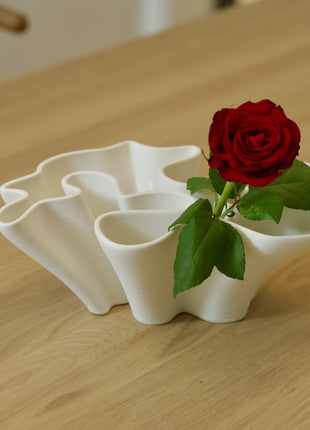 WHITE PLANTER