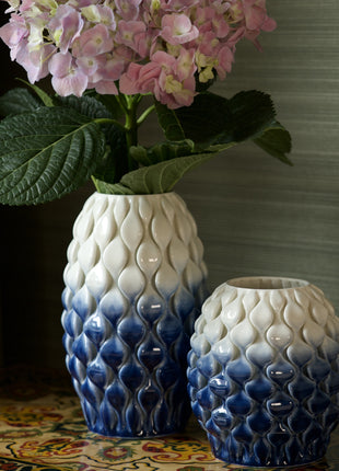 TWO-TONE WHITE-BLUE SHINY GLAZED VASE