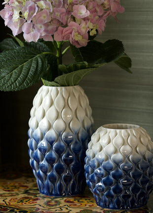 TWO-TONE WHITE-BLUE SHINY GLAZED SHORT VASE