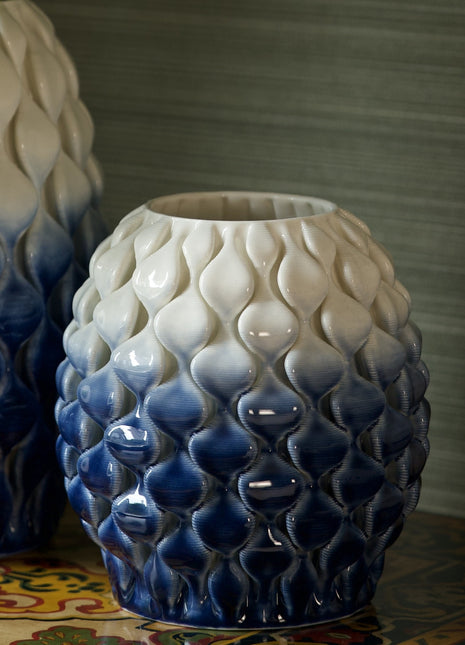TWO-TONE WHITE-BLUE SHINY GLAZED SHORT VASE