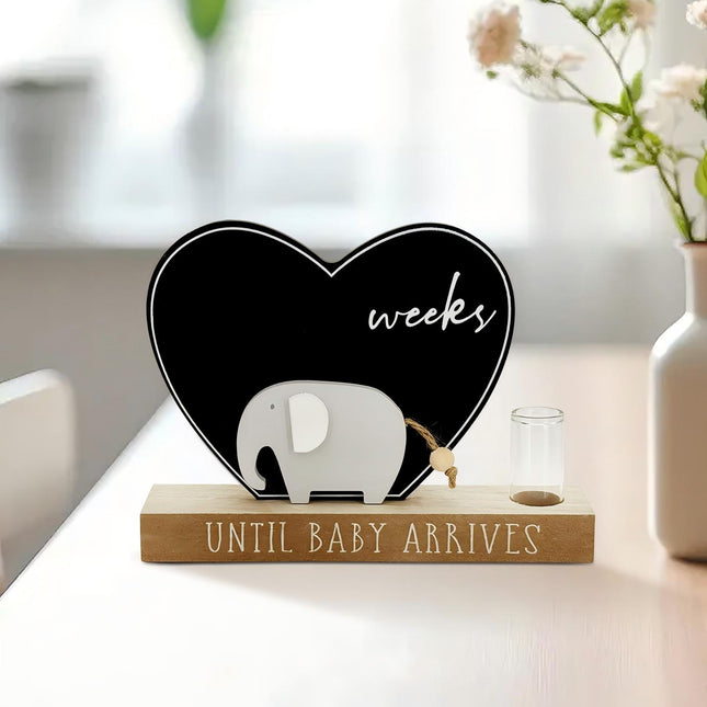 Wooden Heart-Shaped Pregnancy Countdown Decor - Cute Elephant Design