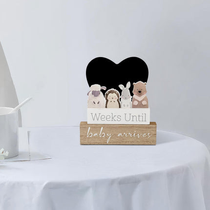 Wooden Heart-Shaped Pregnancy Countdown Decor