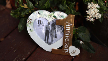 JX6224 | 1st Anniversary Heart-Shaped Photo Frame