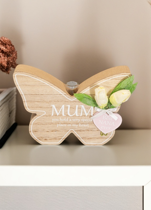 Small Flower Vase Glass Diffuser Bottle - Sentimental Gift, Elegant Home Decor Butterfly Shaped Desktop Ornament for Mother’s Day Birthday Gift