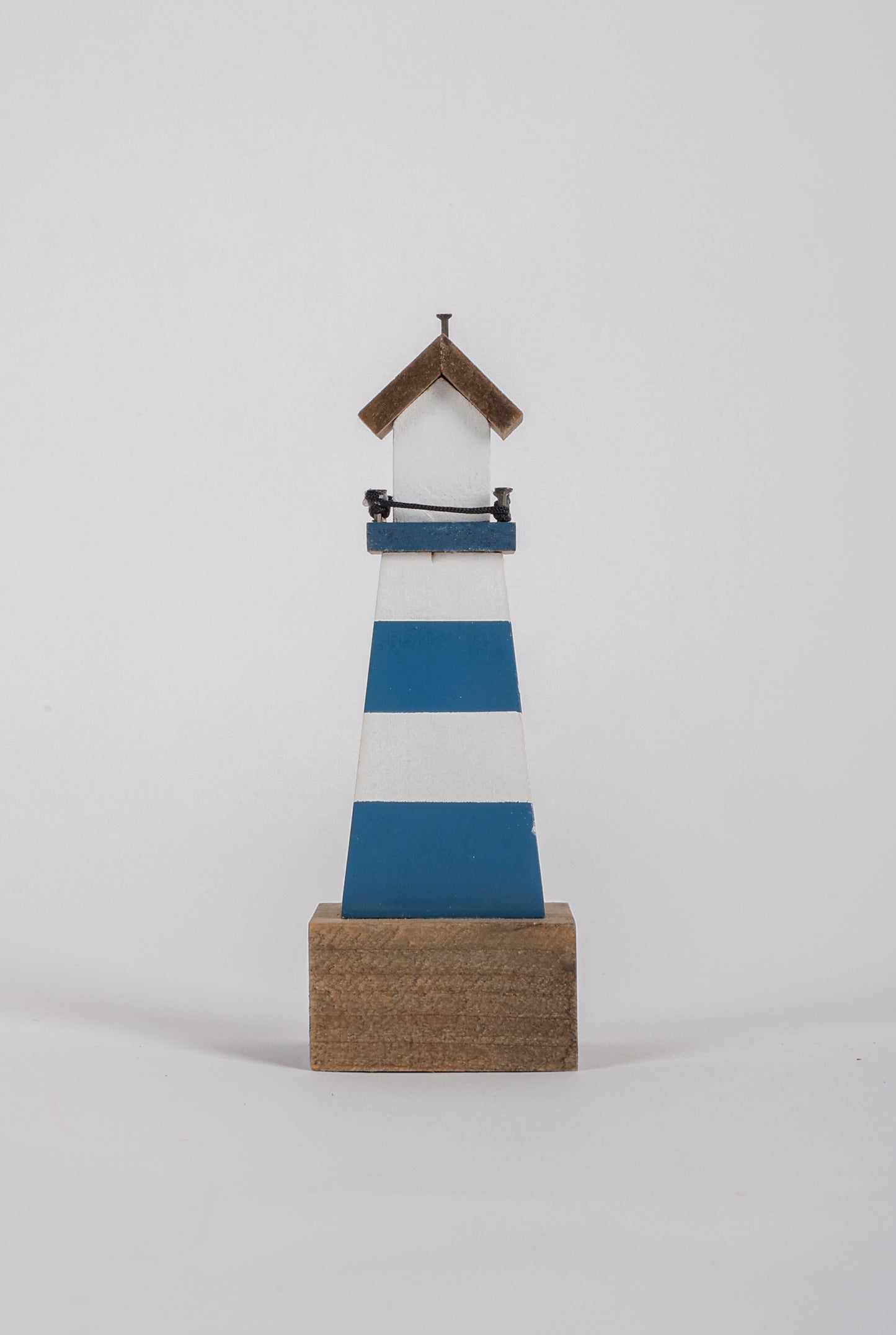 Charming coastal cottage miniature house decor, Lighthouse-shaped room decor in a beautiful seaside style, featuring a blue color scheme and intricate wooden design. This elegant home ornament adds a coastal vibe to any space, perfect for living rooms, offices, or as a gift for beach lovers. 4
