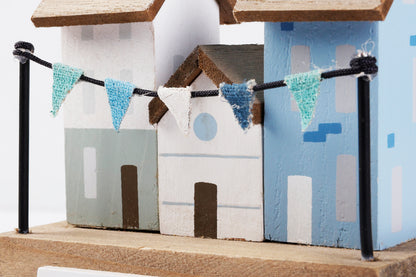 Charming coastal cottage miniature house decor in a beautiful seaside style, Always Keep a Shell in Your Pocket ,featuring a blue color scheme and intricate wooden design. This elegant home ornament adds a coastal vibe to any space, perfect for living rooms, offices, or as a gift for beach lovers. 4
