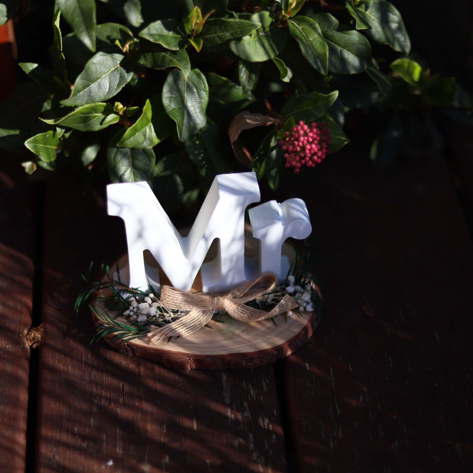 Elegant wedding table sign crafted in the stylish "MR" letter design, made of high-quality materials, perfect as a decorative centerpiece for wedding receptions, dining tables, or engagement parties, adding charm and sophistication to any romantic celebration. 5