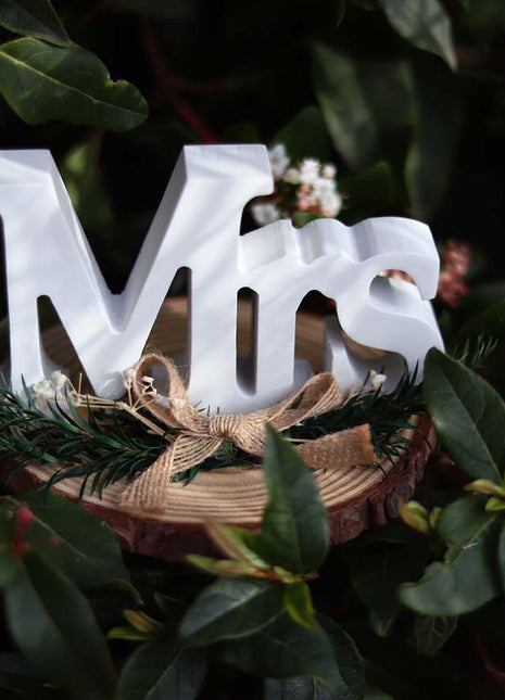Elegant wedding table sign crafted in the stylish "Mrs" letter design, made of high-quality materials, perfect as a decorative centerpiece for wedding receptions, dining tables, or engagement parties, adding charm and sophistication to any romantic celebration. 2

