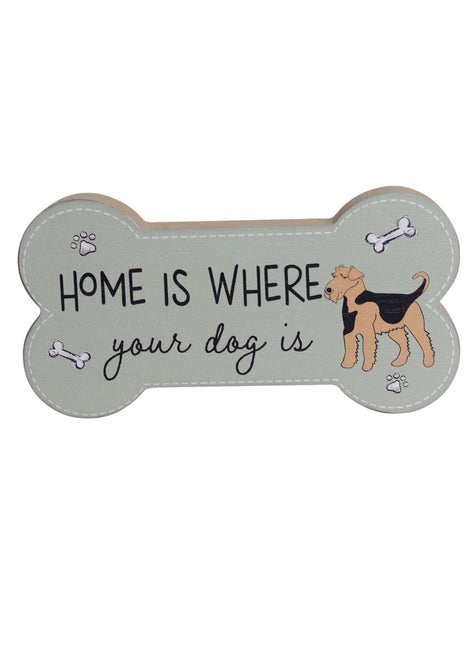 Charming green wooden bone-shaped decor featuring adorable dog illustrations and heartwarming quotes, designed as a thoughtful and compact gift for dog lovers. This small wooden ornament is perfect for shelves, tables, or any cozy space in a pet-friendly home. 1
