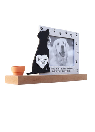 Wooden pet memorial picture frame, dog memorial photo frame designed to honor the memory of beloved pets, a heartfelt keepsake for displaying cherished photos. 2
