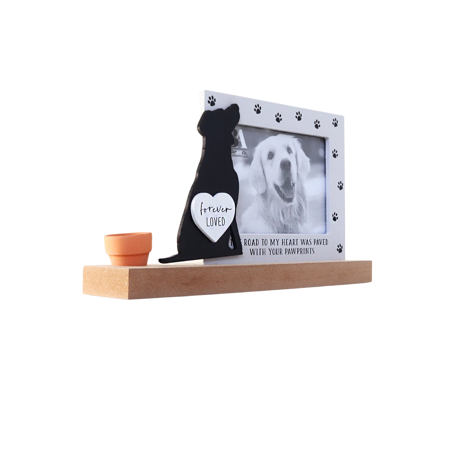 Wooden pet memorial picture frame, dog memorial photo frame designed to honor the memory of beloved pets, a heartfelt keepsake for displaying cherished photos. 2
