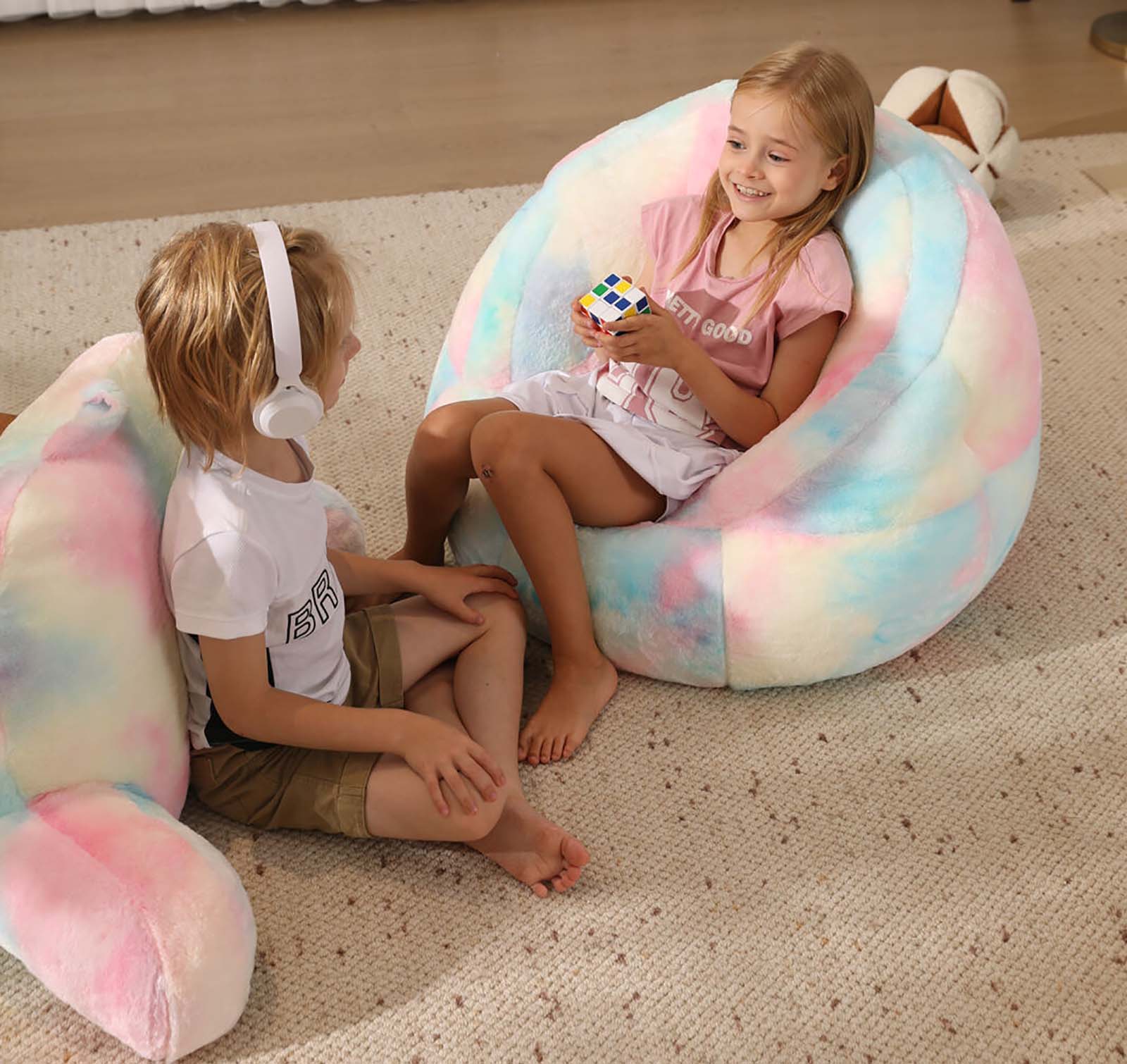 Bright and colorful rainbow bean bag chair cover made of ultra-soft faux fur, perfect for kids' rooms or cozy spaces. Versatile as a bean bag sofa cover or beanbag couch cover, adding style and comfort to any setting. 5