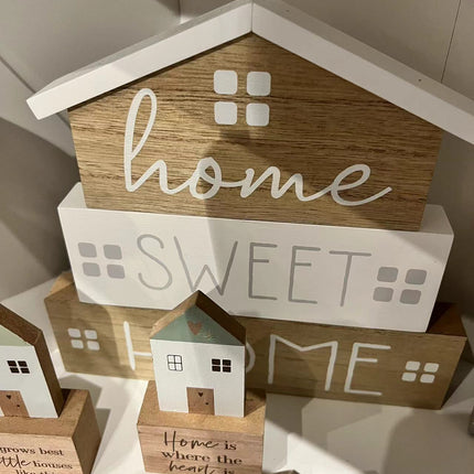 Charming rustic wooden miniature house model with love, designed in a country style. This small and elegant home decor piece is perfect for adding a touch of countryside charm to any tabletop or shelf. 4
