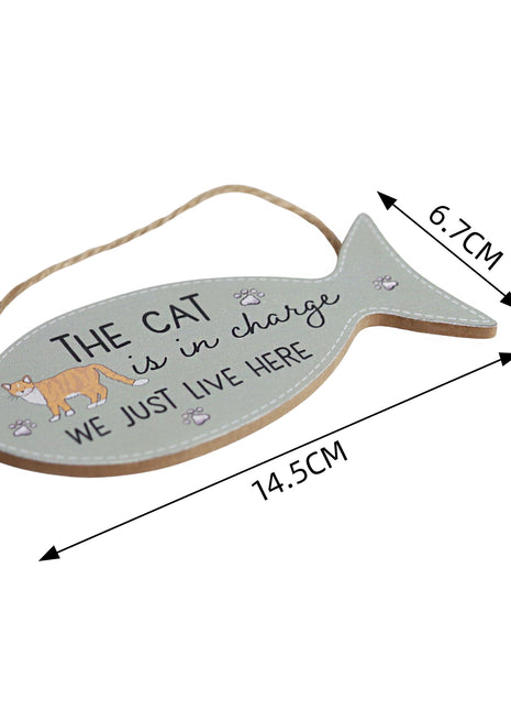 Charming wooden fish-shaped hanging decor featuring a cute cat design, perfect for cat lovers as a unique gift. Designed to hang on doors, walls, or display in any home space, this rustic wooden ornament adds a cozy and decorative touch to your living area. 2
